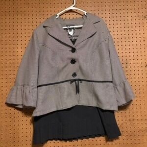 Sweet Suit Woman Skirt Suit 20W Black White Pleated Hem Career Set VTG Retro Y2K